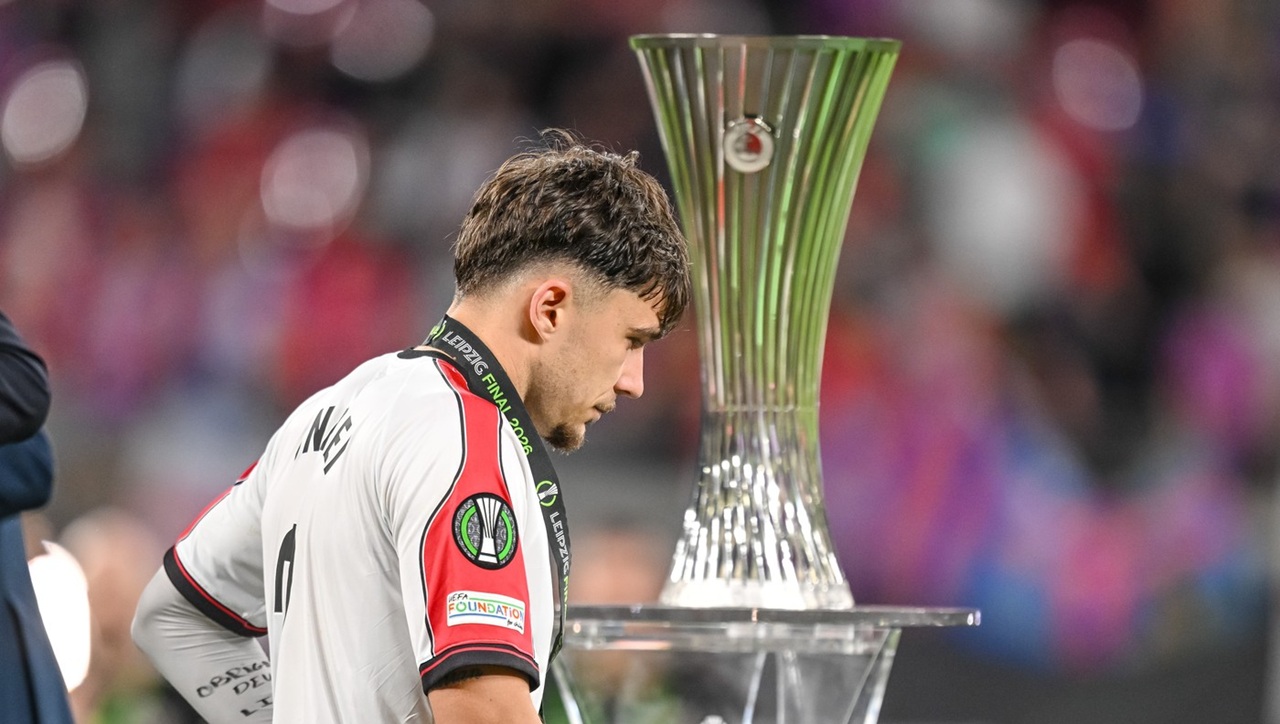 Rațiu Shines in UEFA's Ideal XI Despite Final Heartbreak
