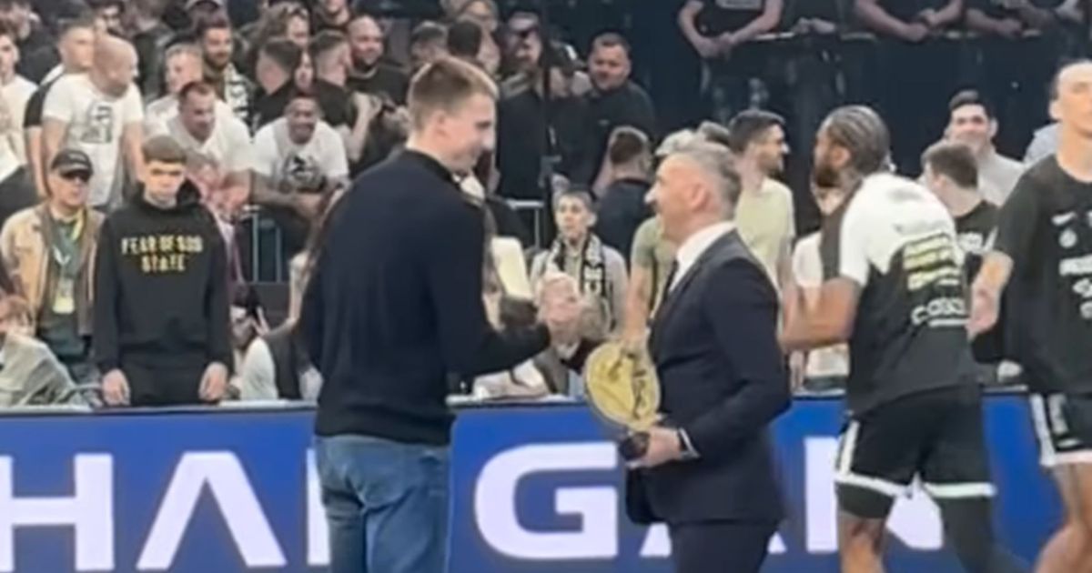 Marković Receives Car as Trophy for ABA League Contribution