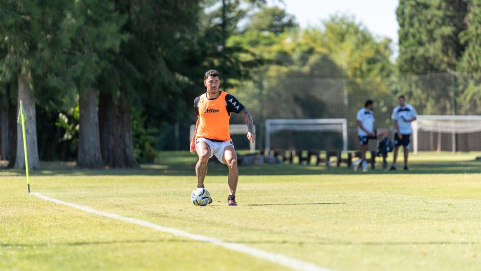 Darwin Núñez's New Look Signals Fresh Start for Uruguay Star