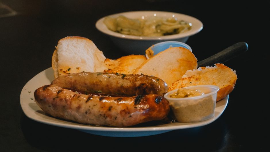 Kranjska klobasa Slovenia sausage mustard bread