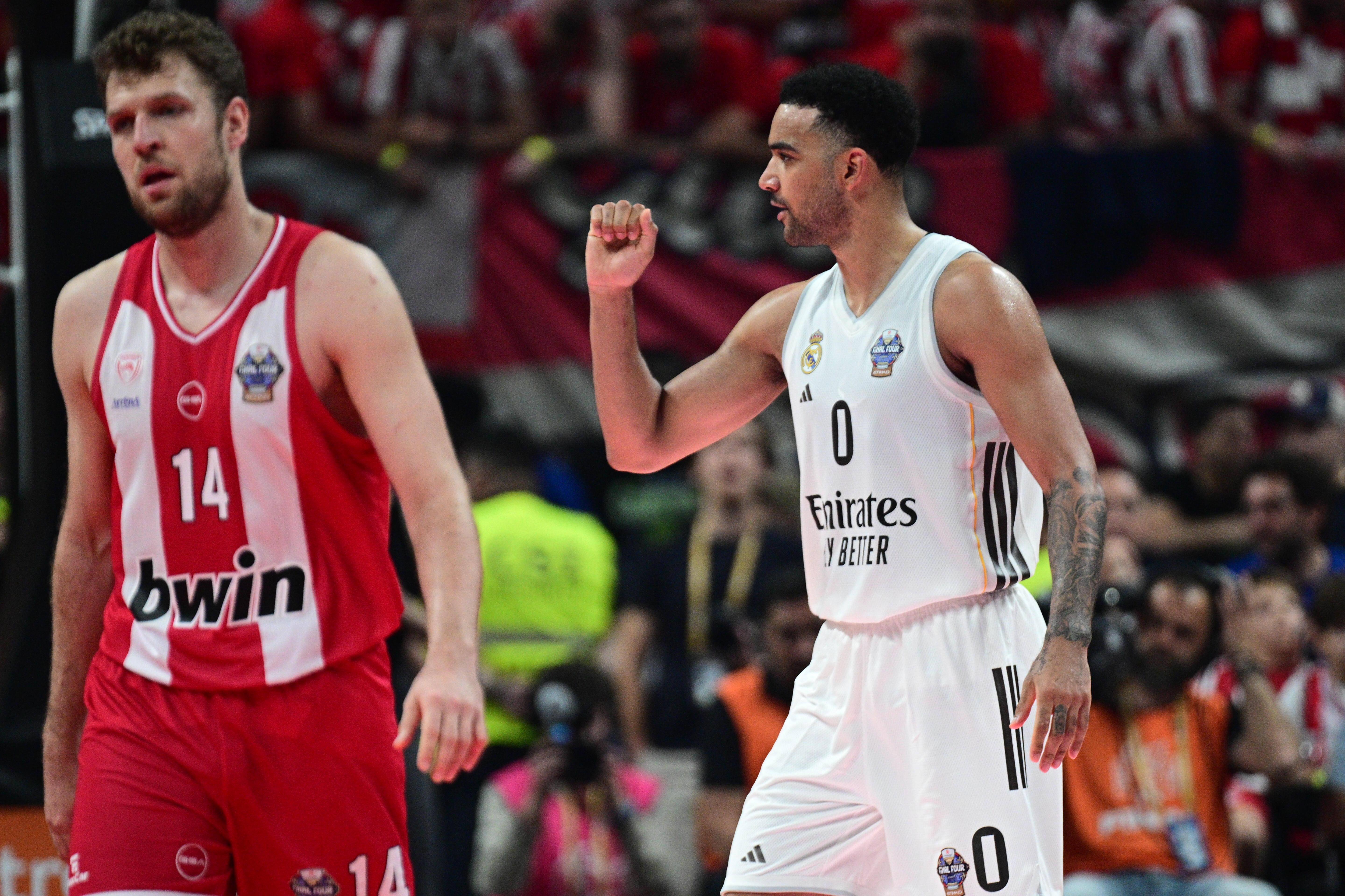 Hezonja and Lyles Reflect on EuroLeague Final Heartbreak Against Olympiacos