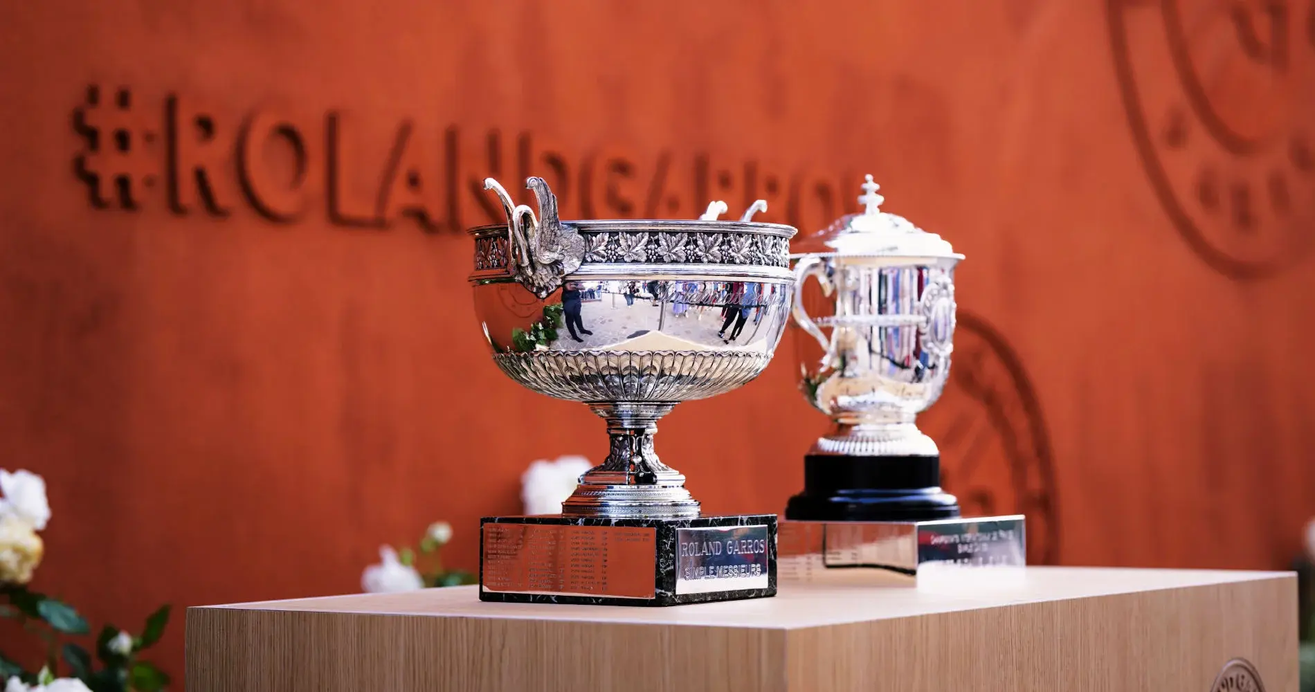 Roland-Garros Quarterfinals Day 2: Sabalenka vs Osaka Headline Thriller