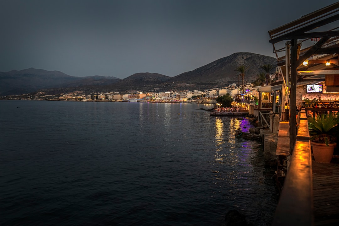 Bar Marina view port night cocktails