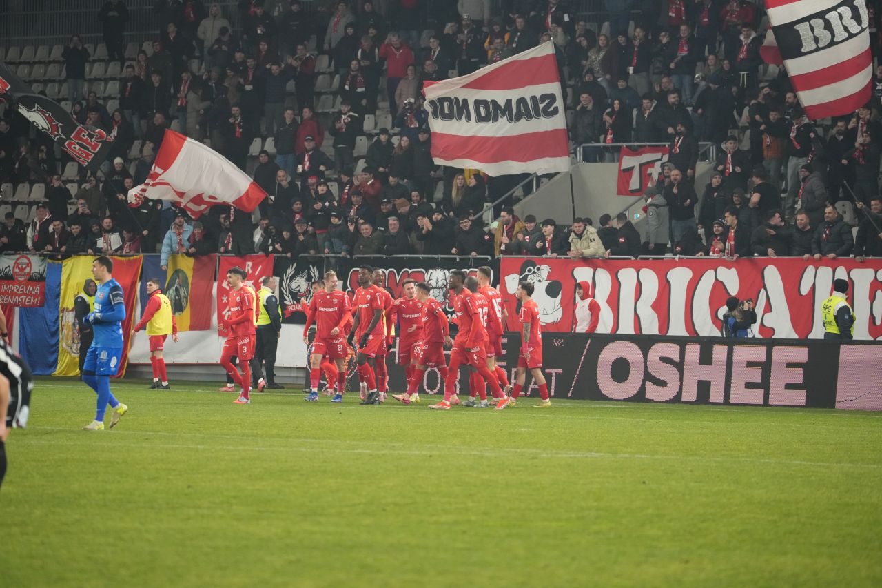 Sold Out in 5 Minutes! Dinamo vs FCSB Clash for Europe