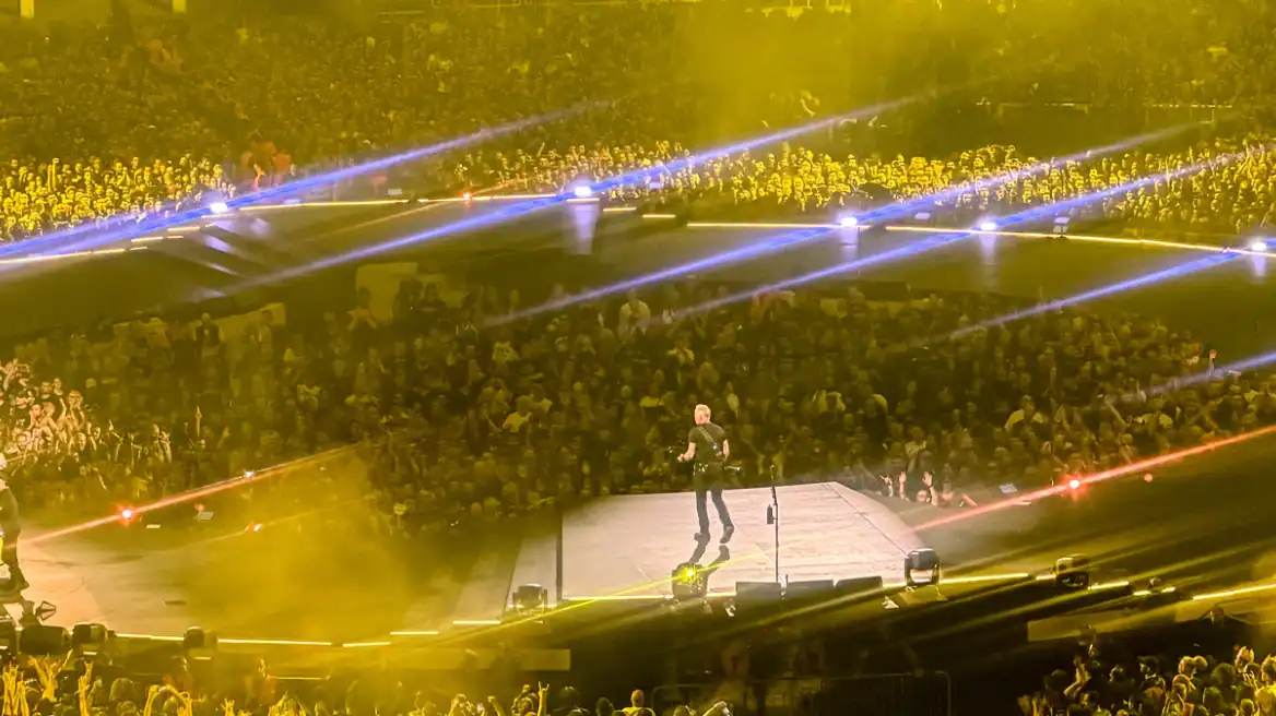Metallica Returns to Greece with Spectacular 360-Degree Show