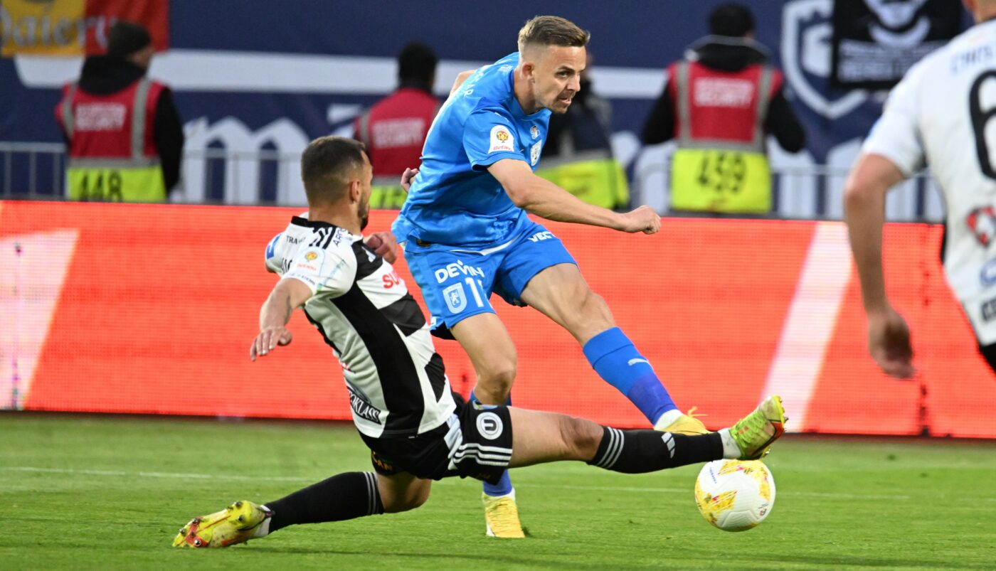 Universitatea Craiova vs. U Cluj: Championship on the Line