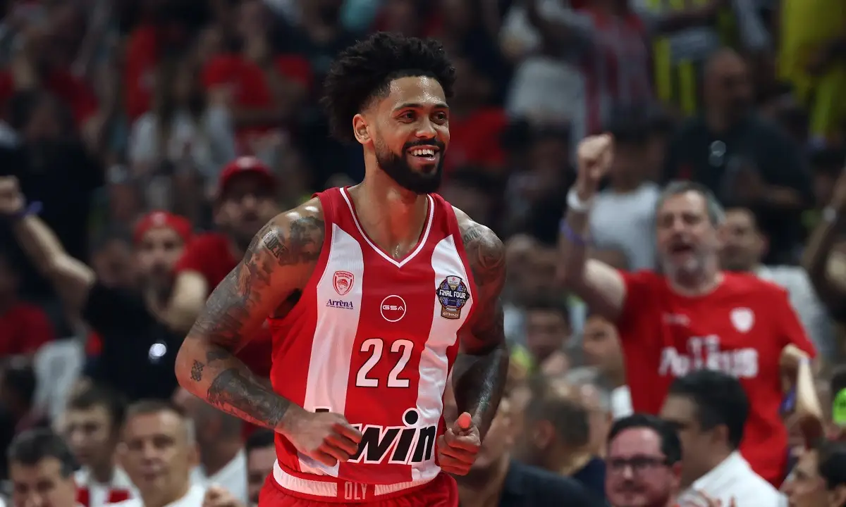 Olympiacos - Fenerbahce 56-41 (3rd Quarter): Olympiacos Leads Final Four Match