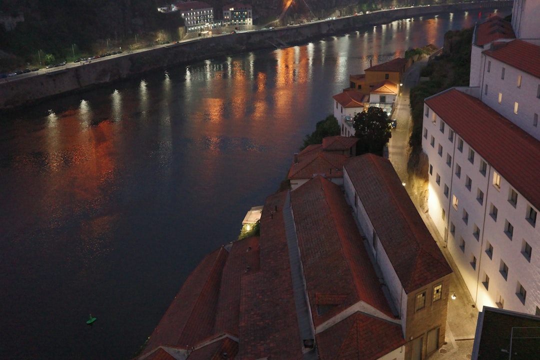 Niš Stara Varoš bars nightlife river view