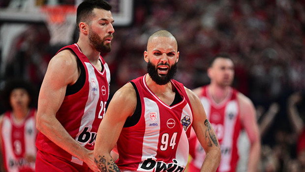 Olympiakos Clinches EuroLeague Title, Defeats Real Madrid in Athens