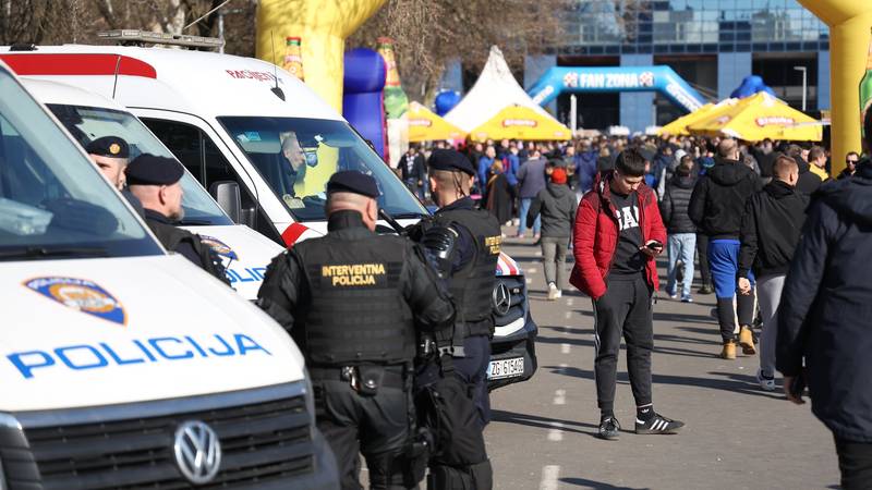 Dinamo vs Hajduk: Stadium Gates and Traffic Regulations