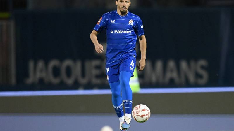 Petković's Bombshell: Bennacer, Bakrar Snubbed for Algeria's World Cup Squad