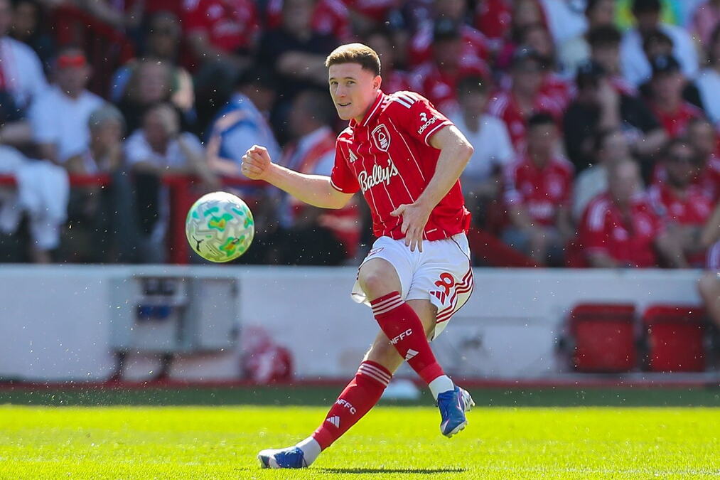 City's £105m Anderson Chase: Forest Dig In, Record Looms