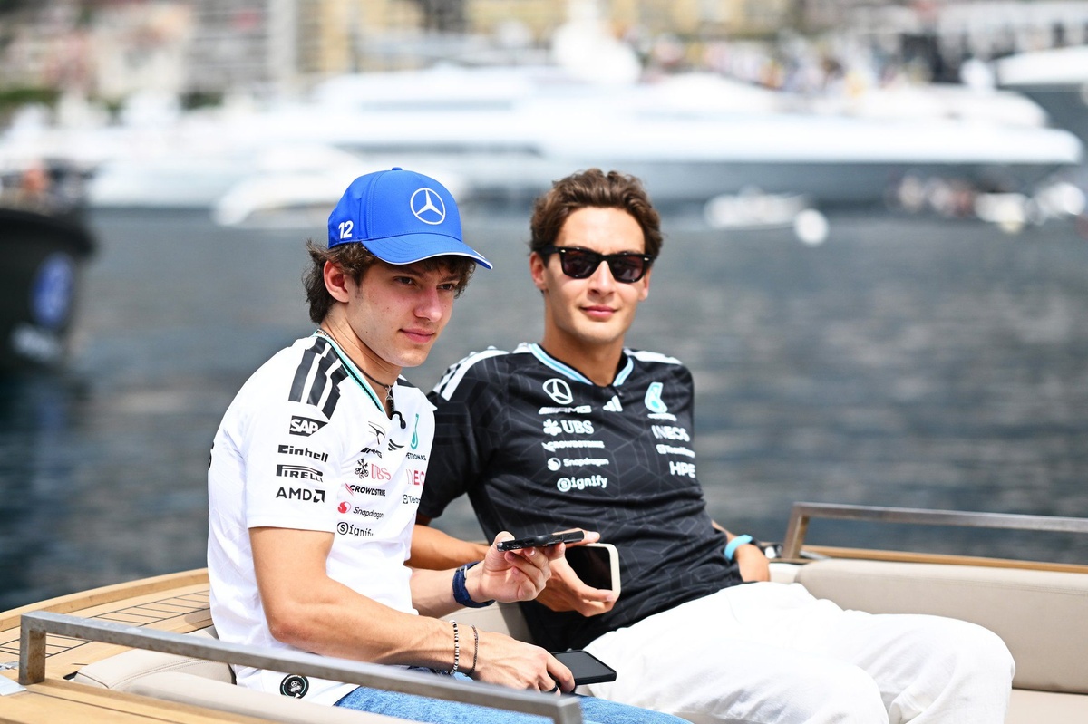 Russell vs Antonelli: The F1 2026 Rivalry Heating Up