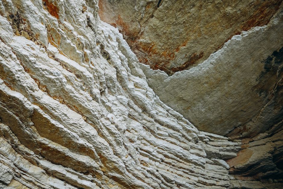 Thracian Basin Bulgaria geological map sedimentary layers