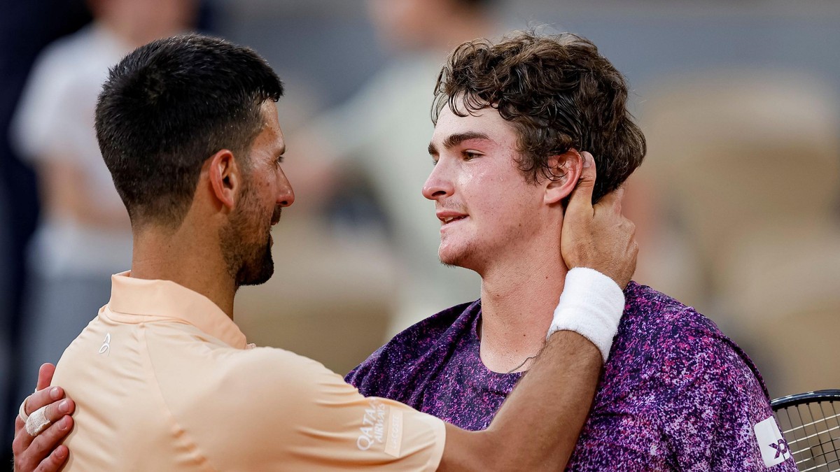 Djokovic’s Reign Ends: Fonseca Stuns Legend in 5-Set Epic