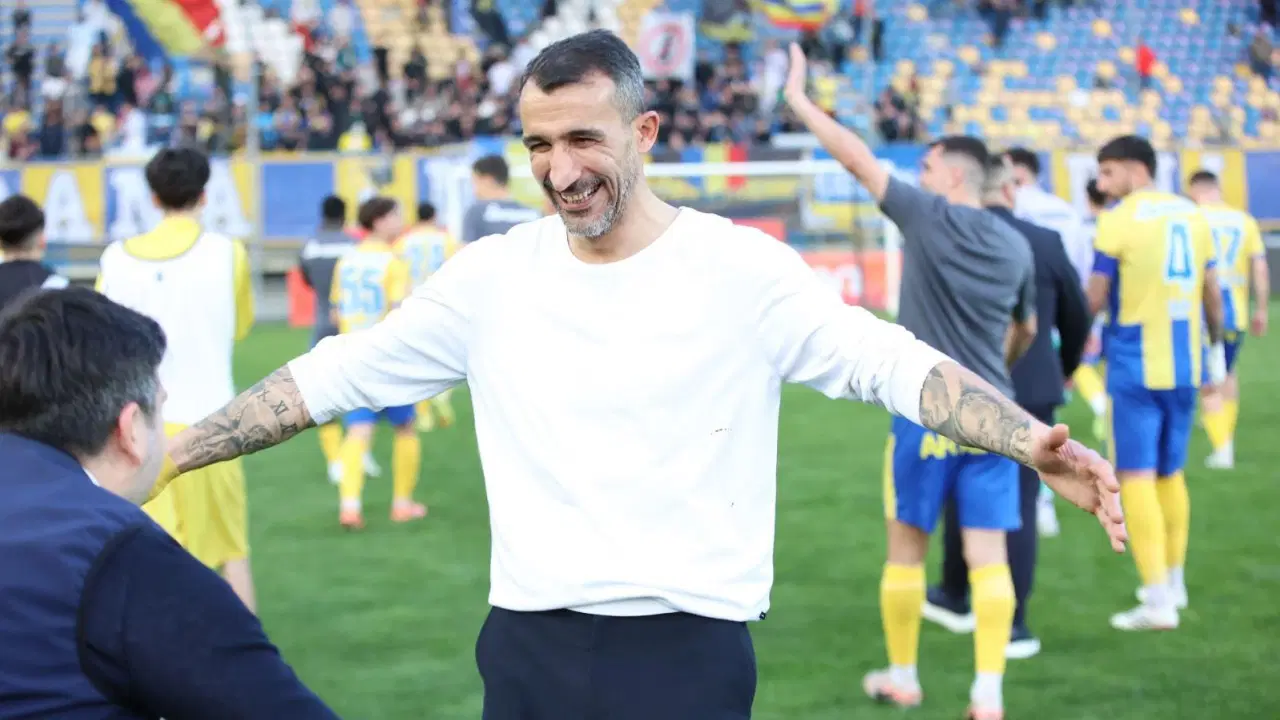 Topal's Grand Finale: World Cup Watch Before Destiny Calls