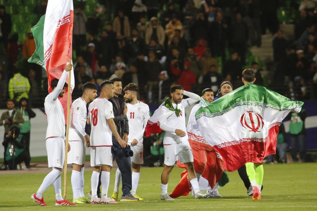 Iranian Team's Visa Woes Loom Before World Cup