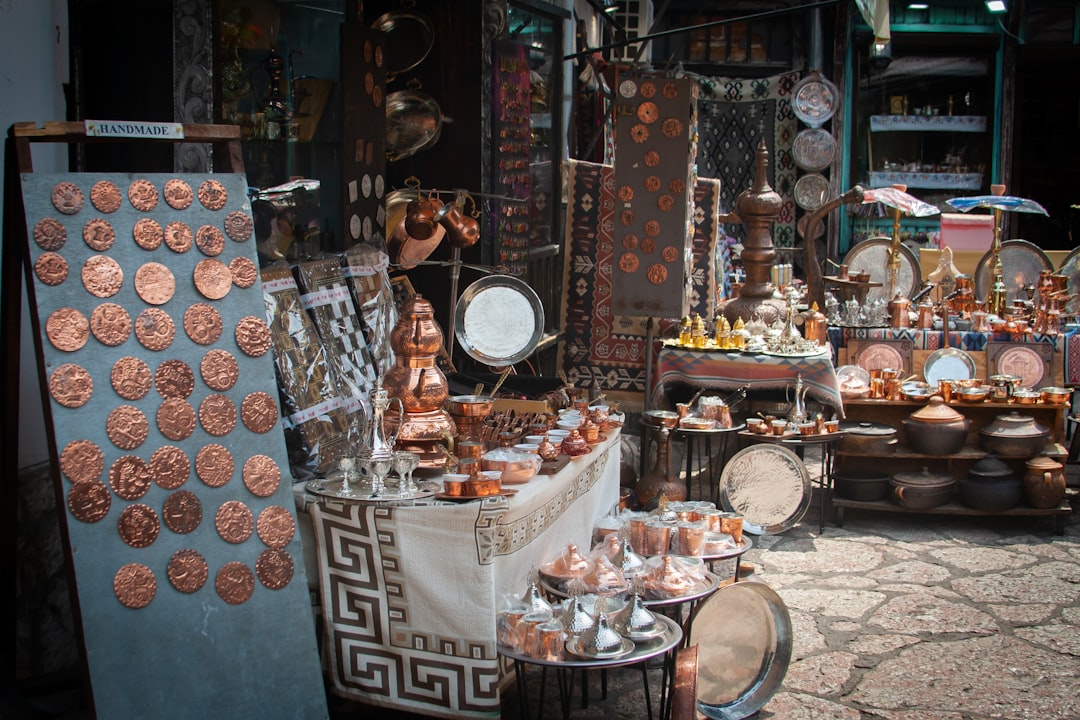Ćumur Kuća Sarajevo copper smith hammering hot metal