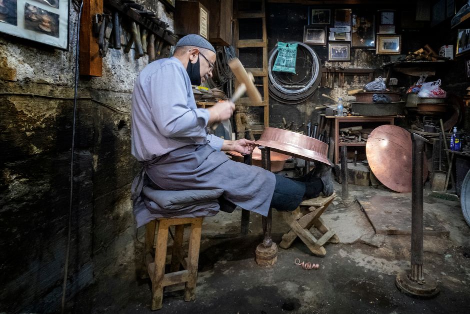 Baščaršija Sarajevo Ottoman quarter copper workshops narrow street