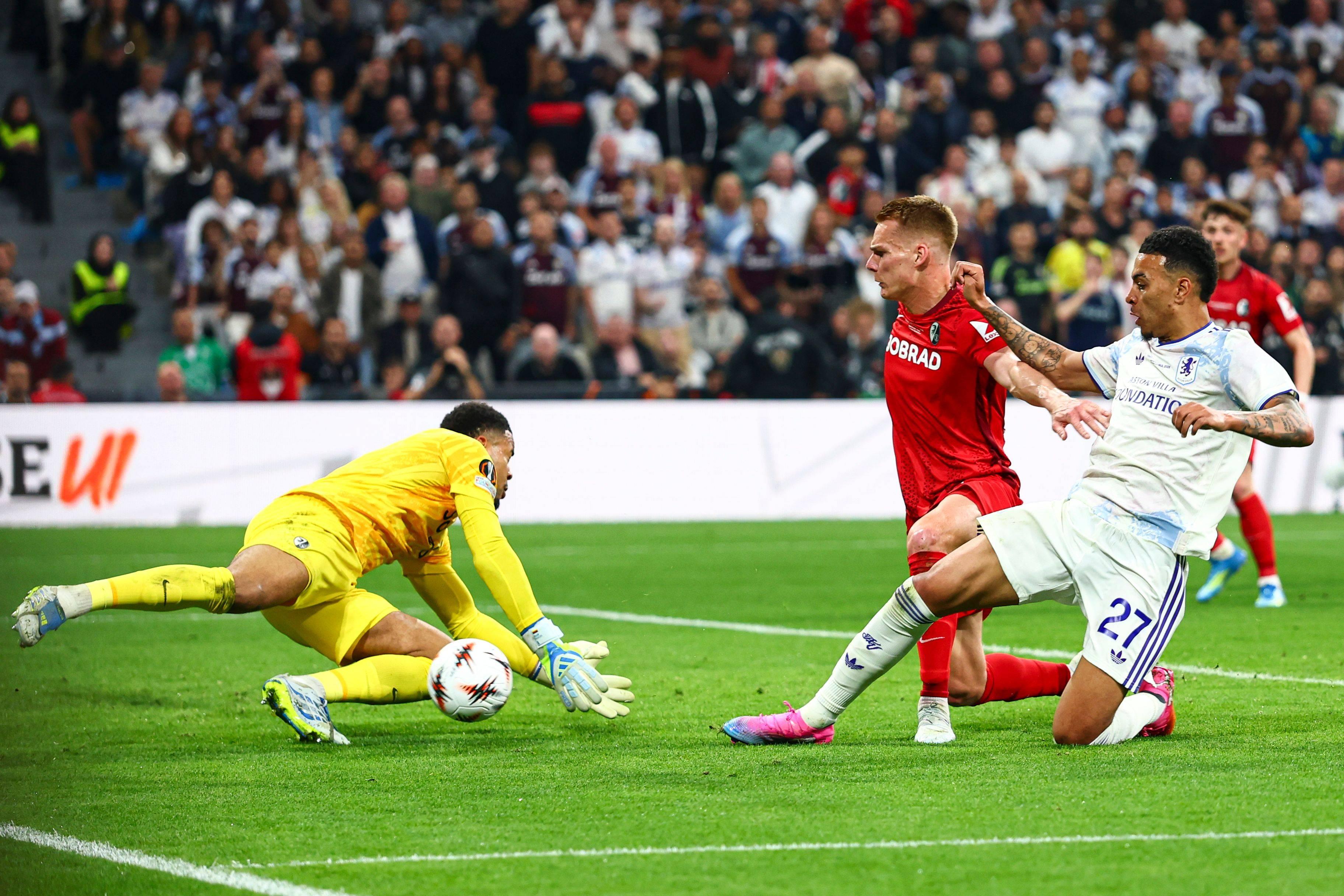 Aston Villa Triumphs 3-0 Over Freiburg in Europa League Final