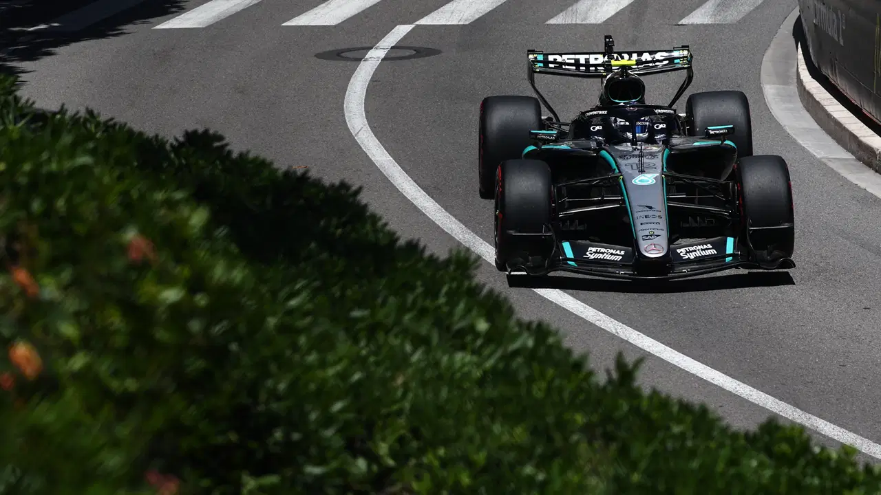 Antonelli Stuns Monaco! Pole Position Snatched by a Hair's Breath