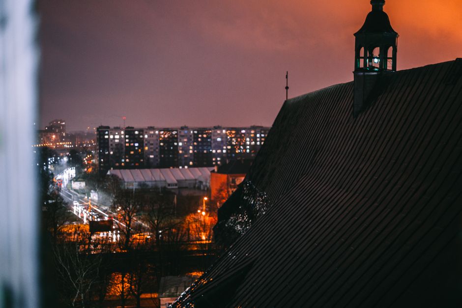Cafe Bar Qafa Gjakova rooftop view city night