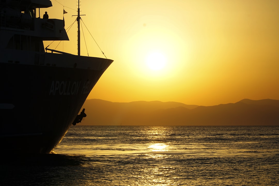Chasing the Golden Hour: A Gonzo Sunset Sail from Piraeus to the Saronic Gulf
