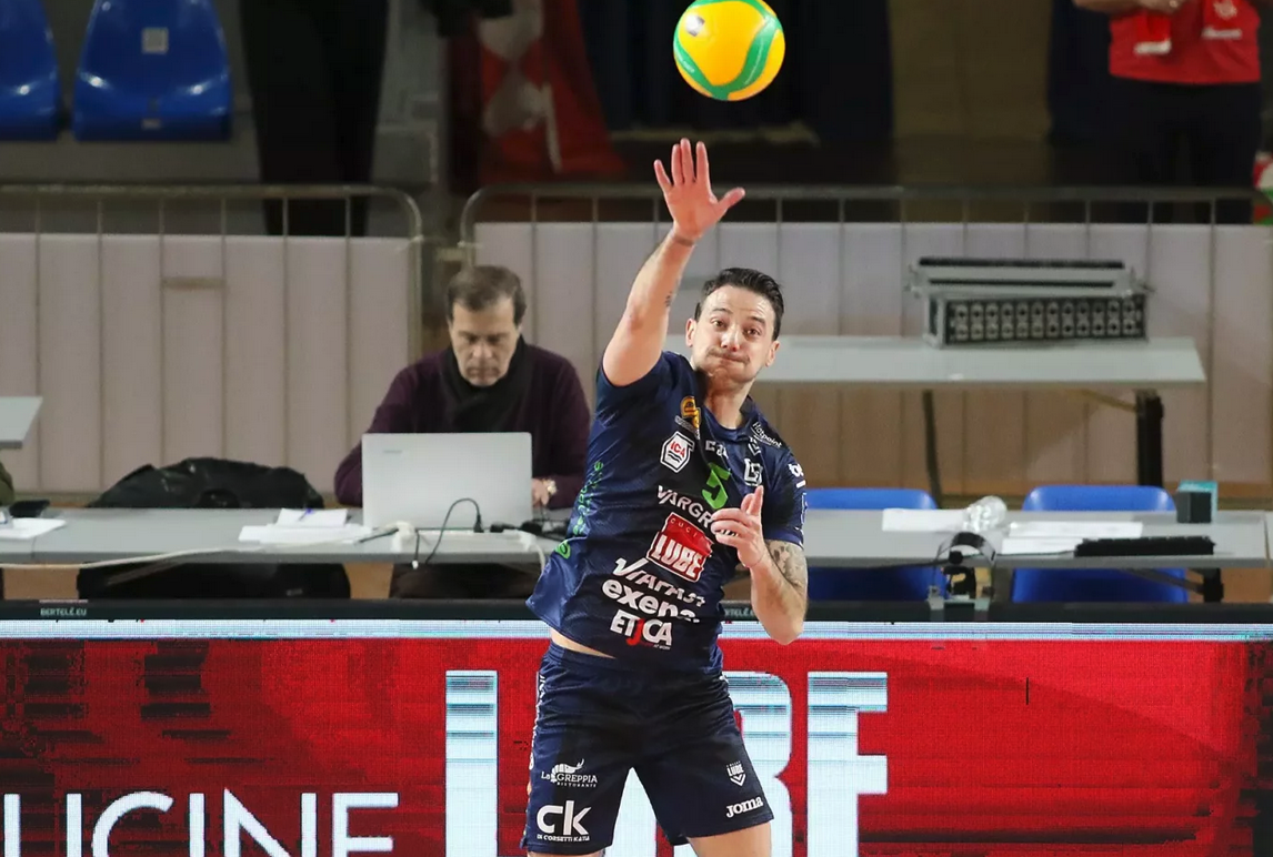 Santiago Orduna Bids Farewell to Lube: Magic in the Cup but Regret for Lost Titles