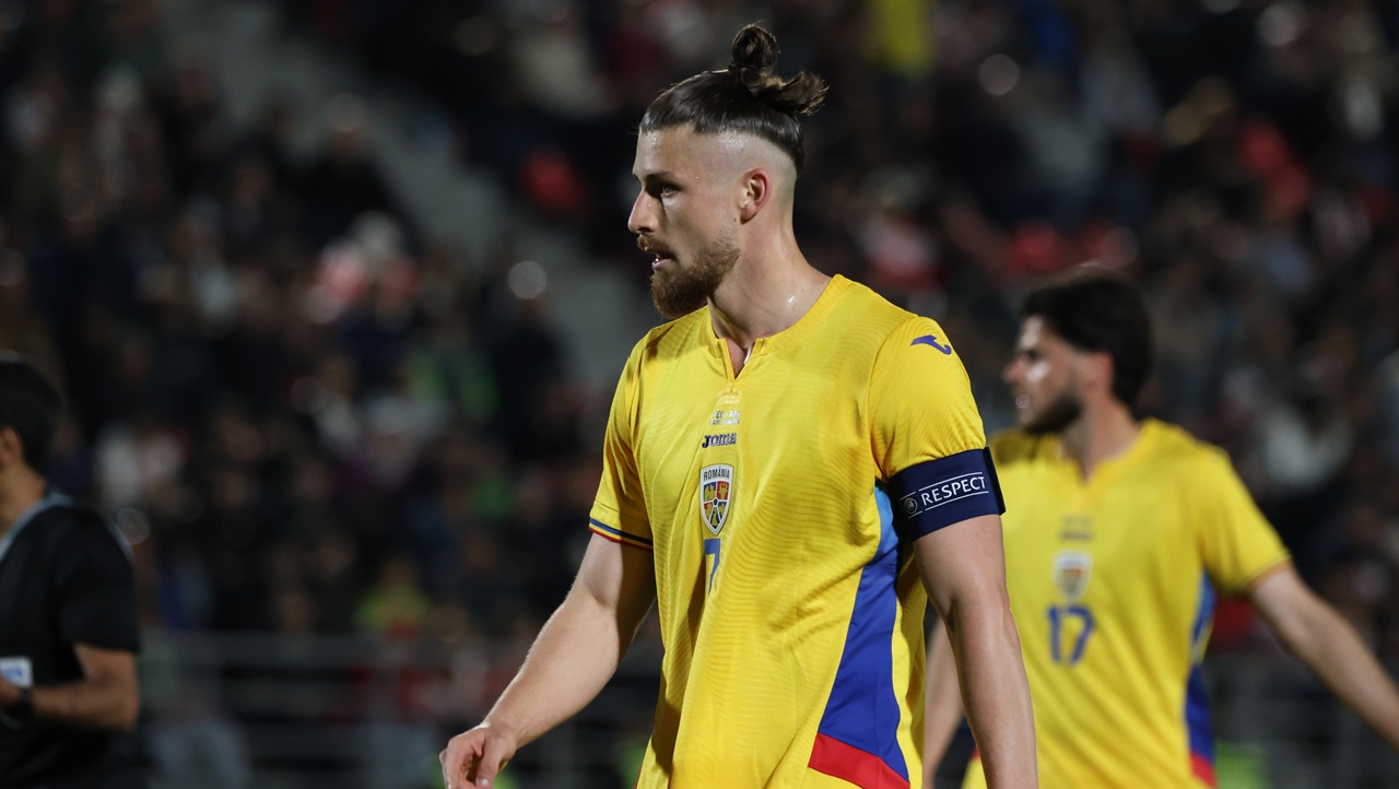 Drăgușin Exit? Fiorentina Targets Spurs Defender
