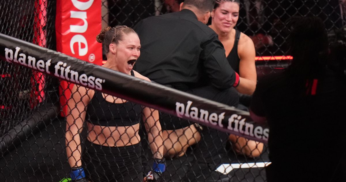 Ronda Rousey Returns with Dominant 15-Second Victory Over Gina Carano