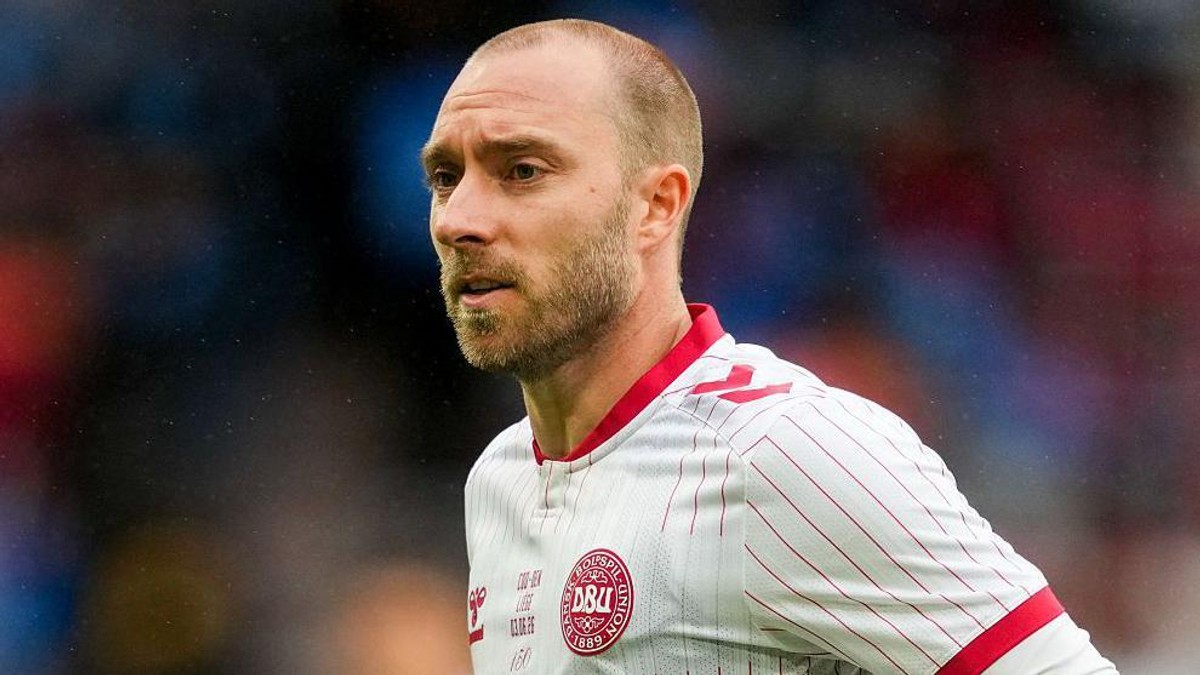 Eriksen Collapse in Odense: Pacemaker Fires, Hero Walks Off Pitch