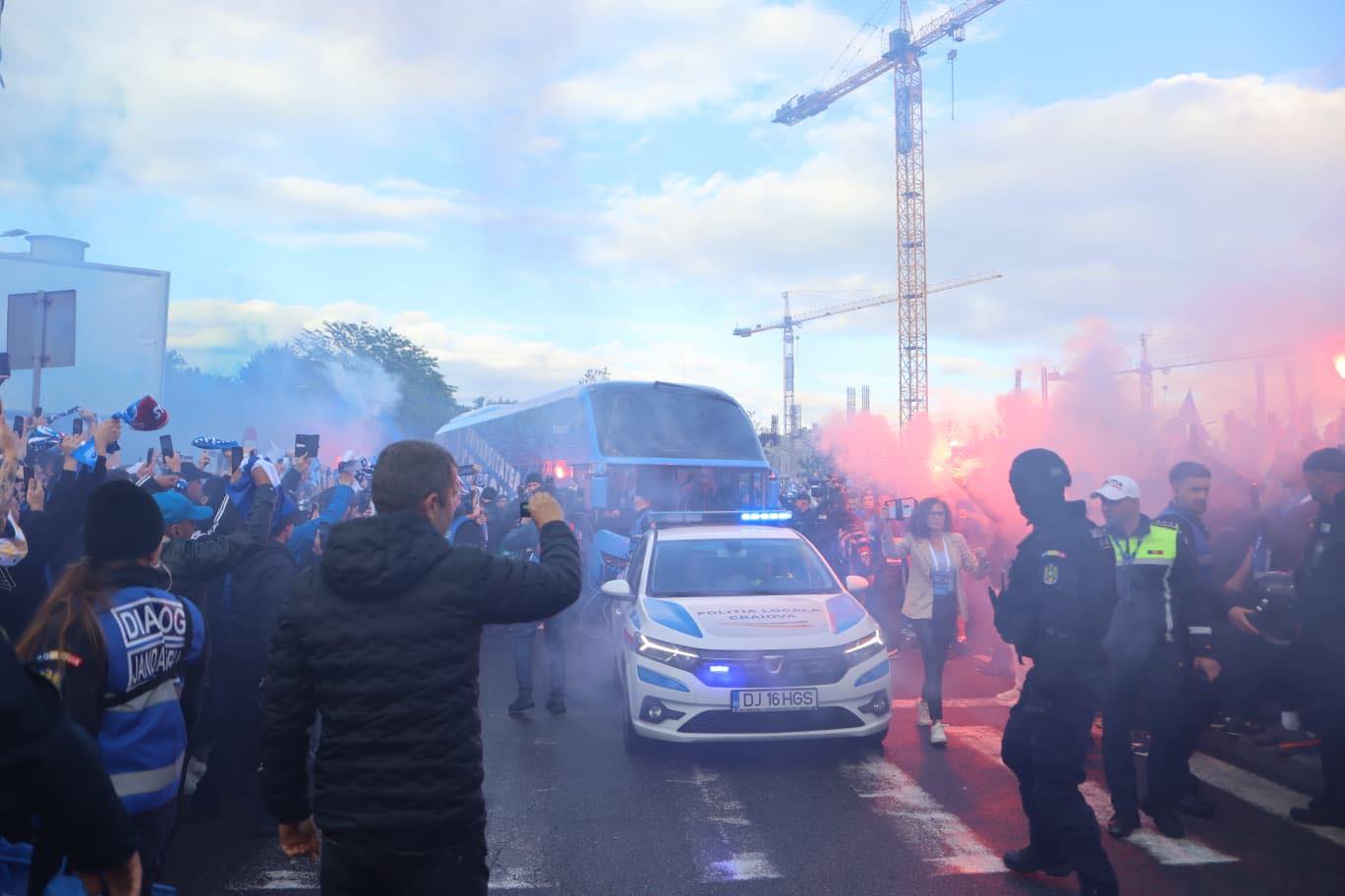 Craiova Mania: Fans Celebrate Before Crucial Match Against U Cluj