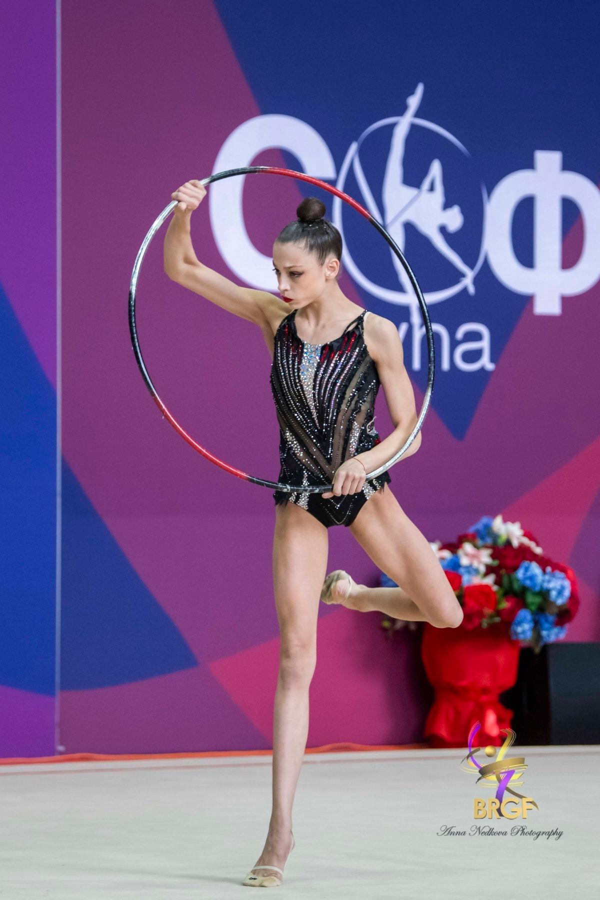 Bulgaria Leads Junior Rhythmic Gymnastics Team Event in Varna