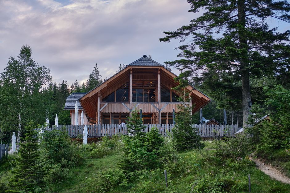 Zabljak restaurant outdoor seating mountains