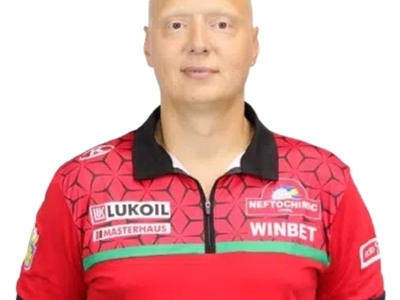 Ivan Stanev Remains Coach of Volleyball Vice-Champion "Neftohimik"