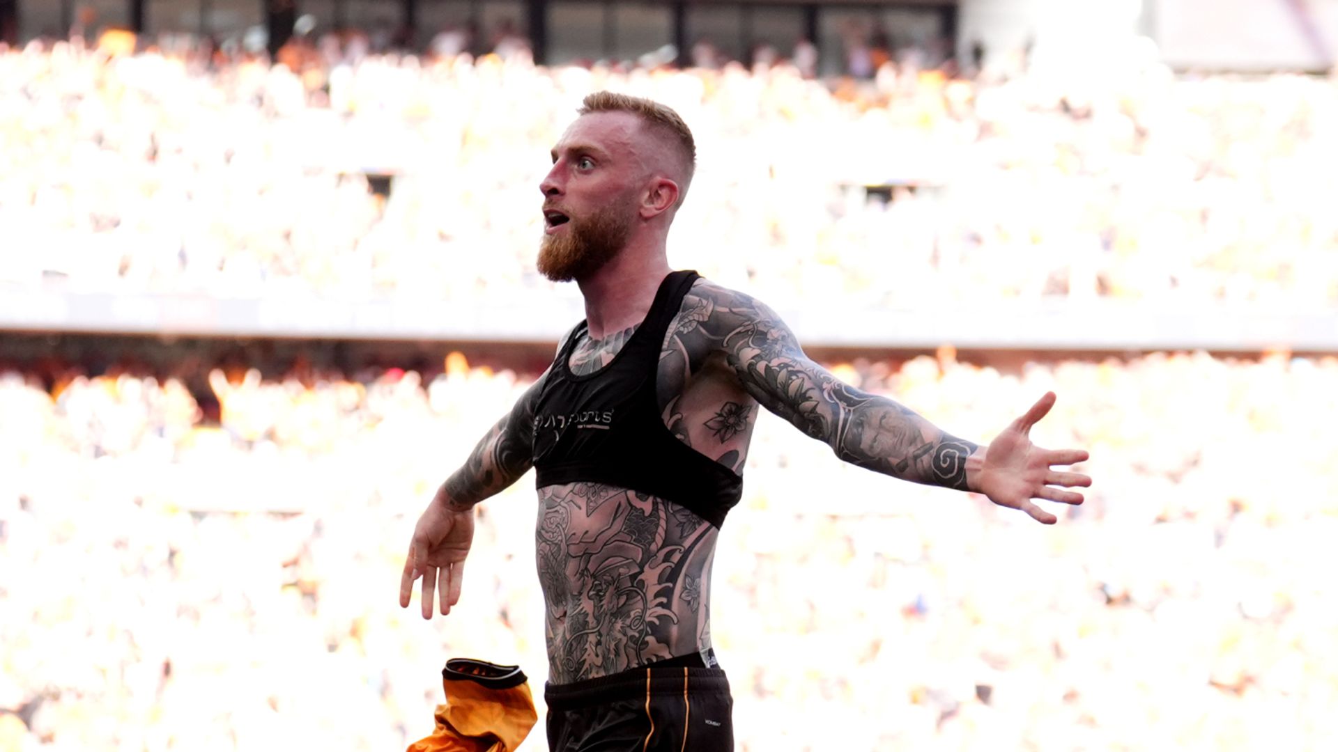 McBurnie's Late Goal Sends Hull City to Premier League