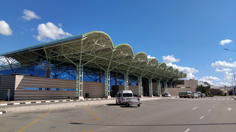 Nikola Tesla Airport Belgrade exterior terminal building