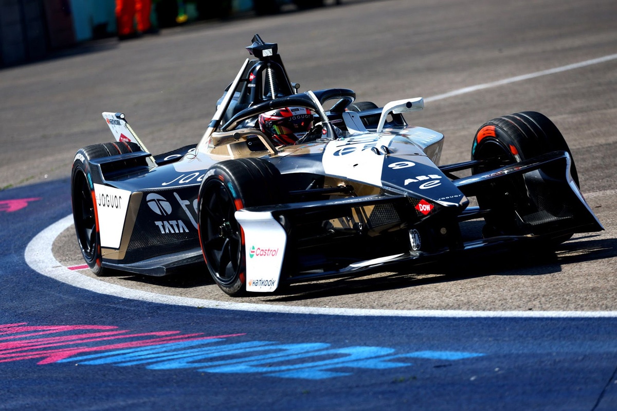 Formula E Berlin E-Prix: Evans Secures Remarkable Race 2 Win from 17th