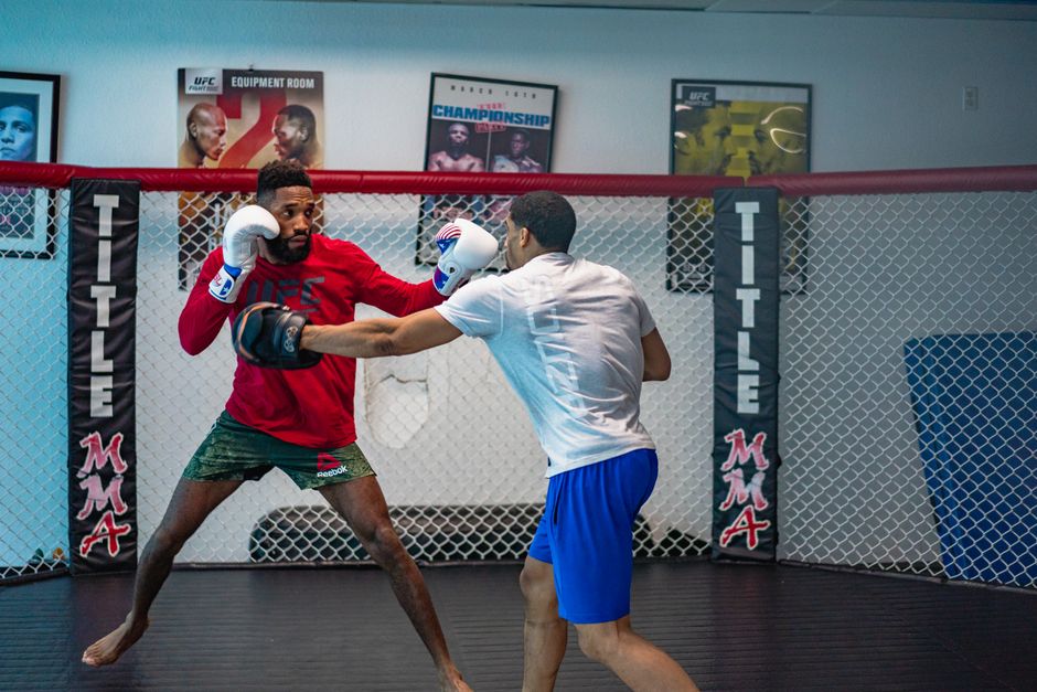 Alex Pereira UFC heavyweight training camp gym