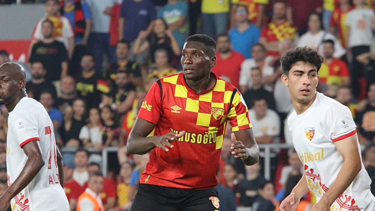 Brazilian Defender Heliton Bids Farewell to Göztepe