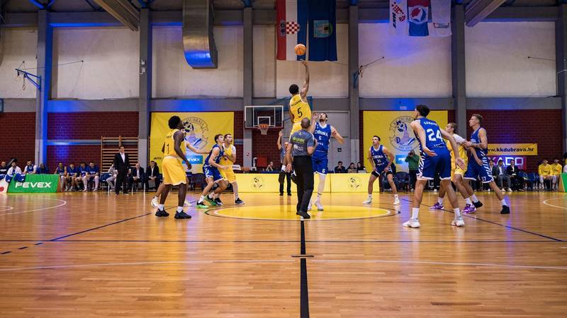 Dubrava Stuns Cibona, Series Now Tied 1-1