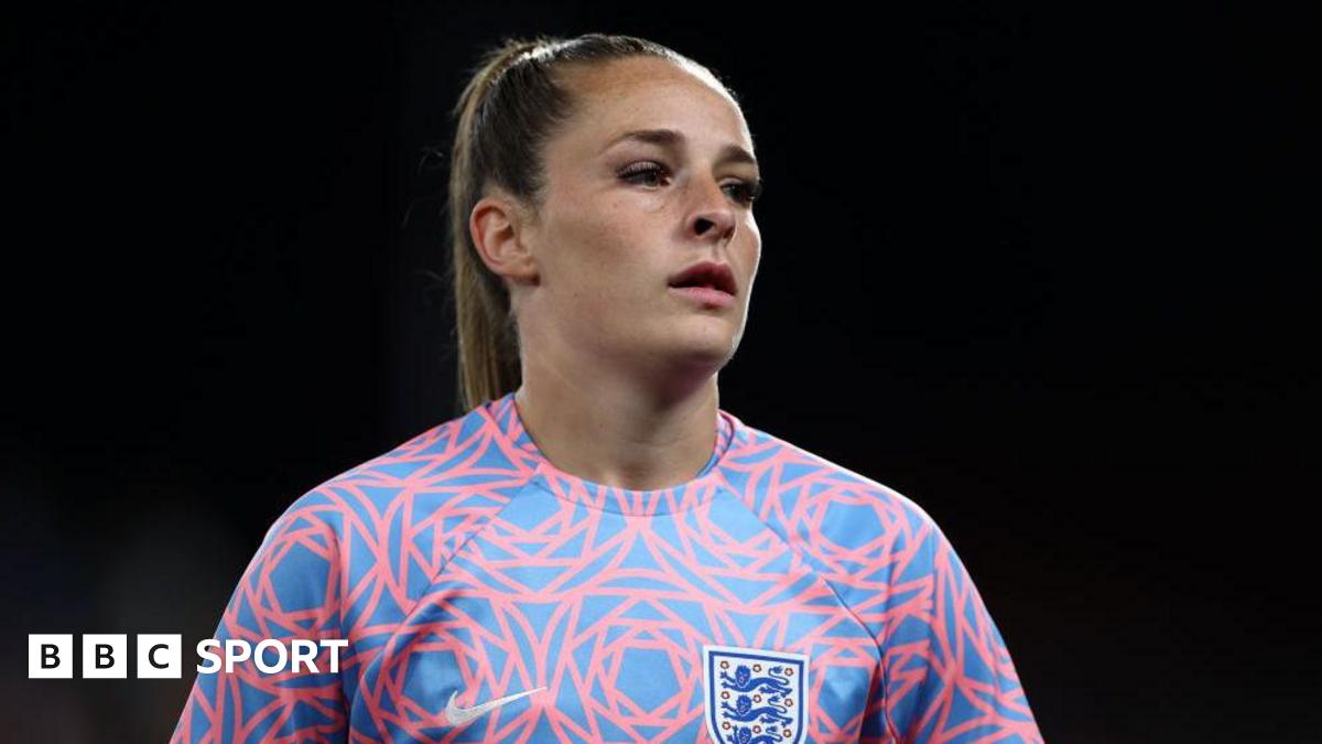 Ella Toone Returns to England Squad for Crucial World Cup Qualifiers