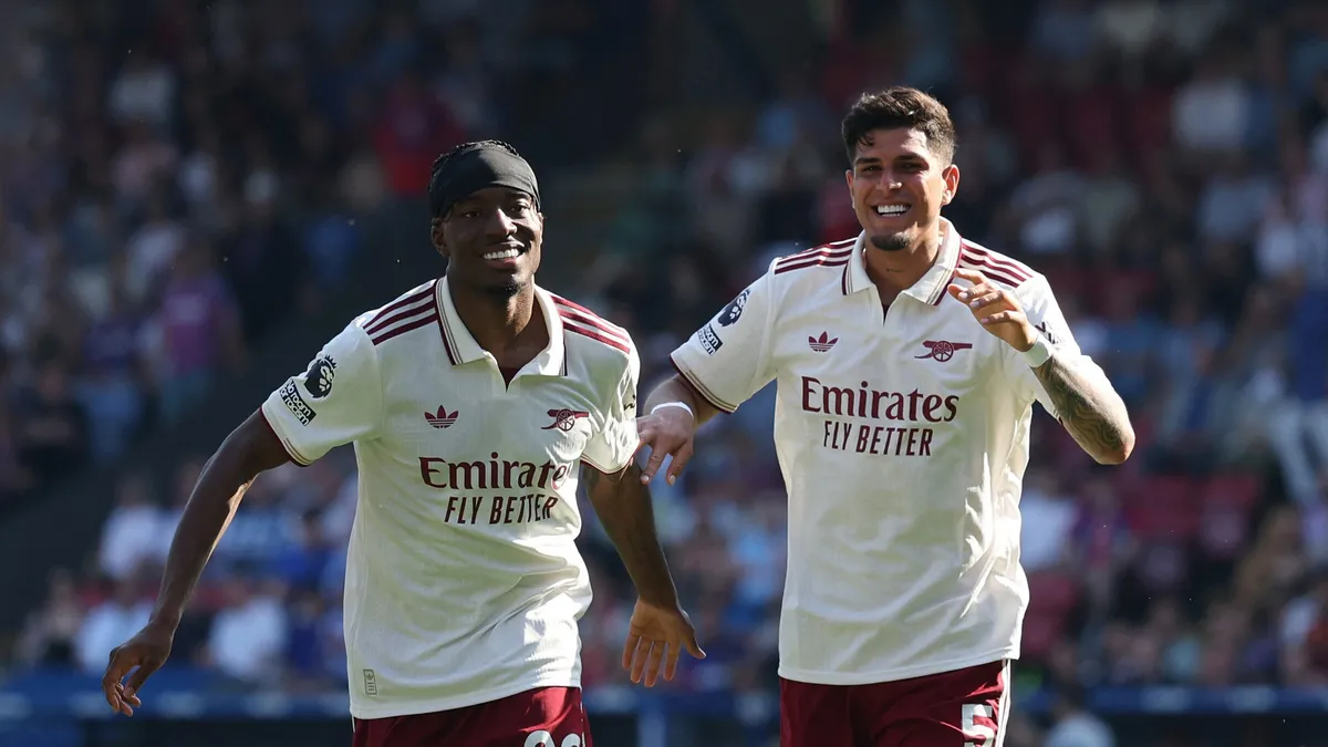 Galatasaray's £50M London Raid: The Hunt for Hincapie Begins!