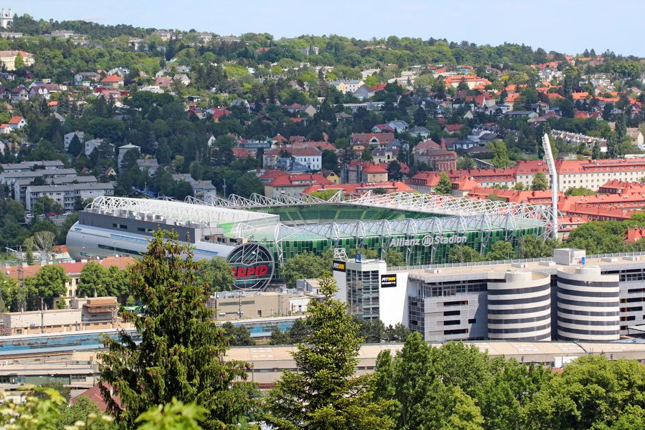 Switzerland vs Qatar football match Stadion an der Obersee