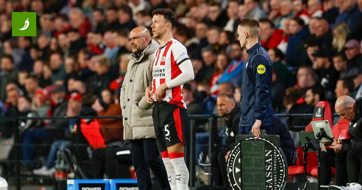 Bosz's Exit Clause: "We Have Deals for Clubs Like Barcelona and City"