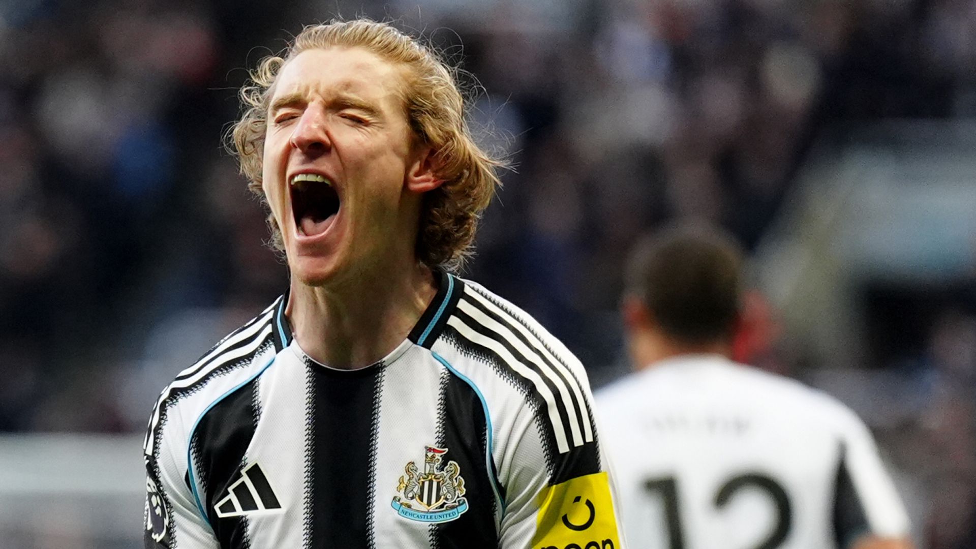 Gordon's Crown in Peril: Barcelona Ignite Transfer War
