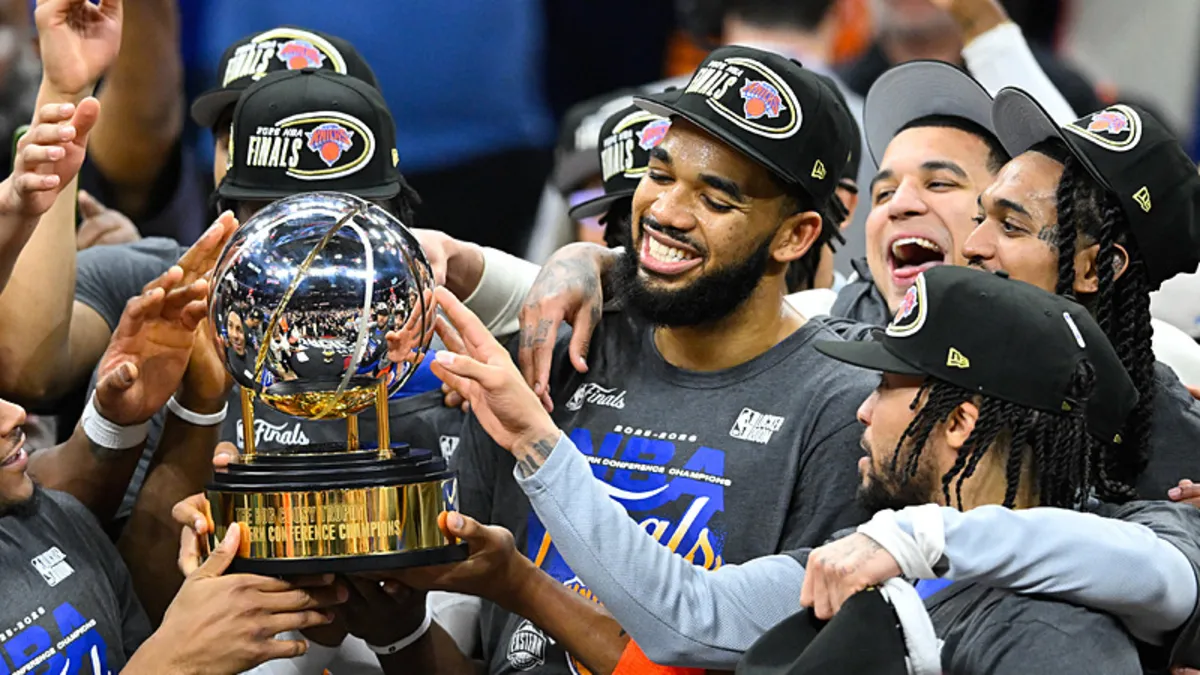 Knicks Crush Cavs, Storm Into NBA Finals After 27-Year Wait
