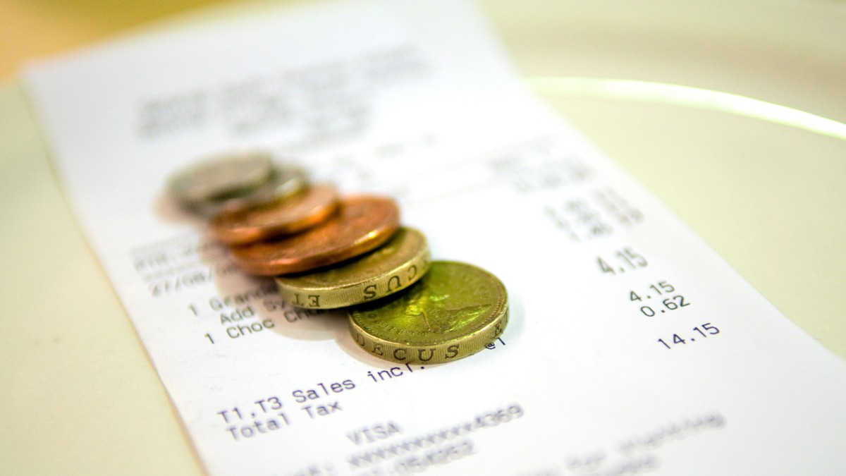Tipping Guide for the Adriatic: How Much to Leave in Croatia Without Embarrassment