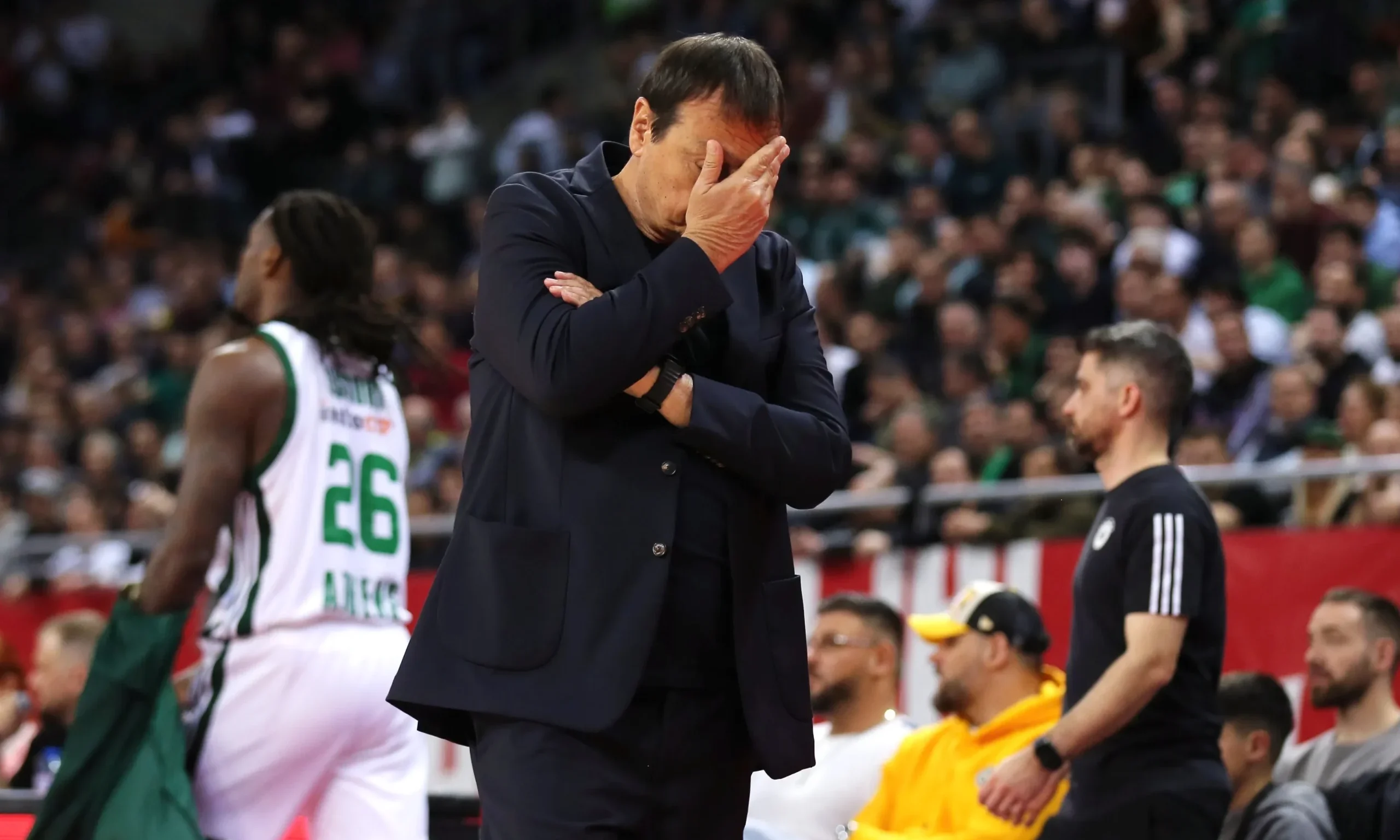 The Only Way Ataman Stays at Panathinaikos Has Olympic Roots