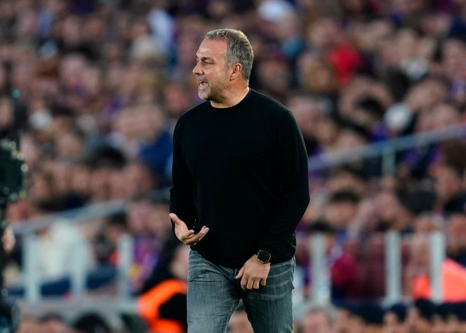 Flick Extends Contract with Barcelona Until 2028